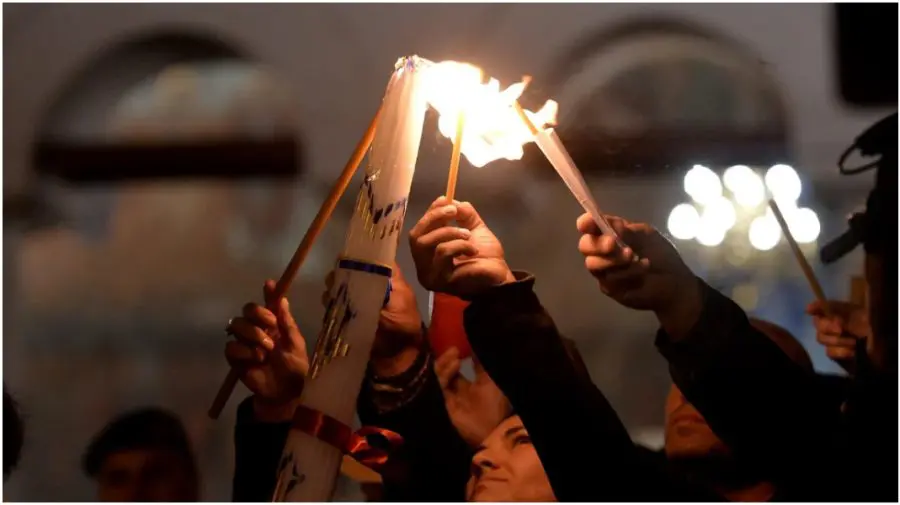 Măsuri de siguranță în Noaptea Învierii. IGSU avertizează și vine cu recomandări pentru participanții la slujbe